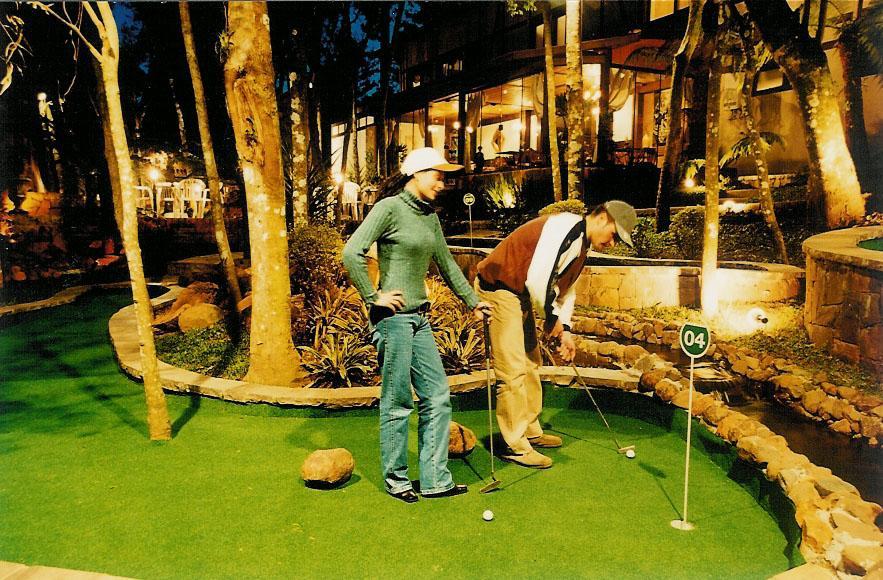 Bavaria Sport Hotel Gramado Esterno foto Golfers at the 1984 Olympic Games